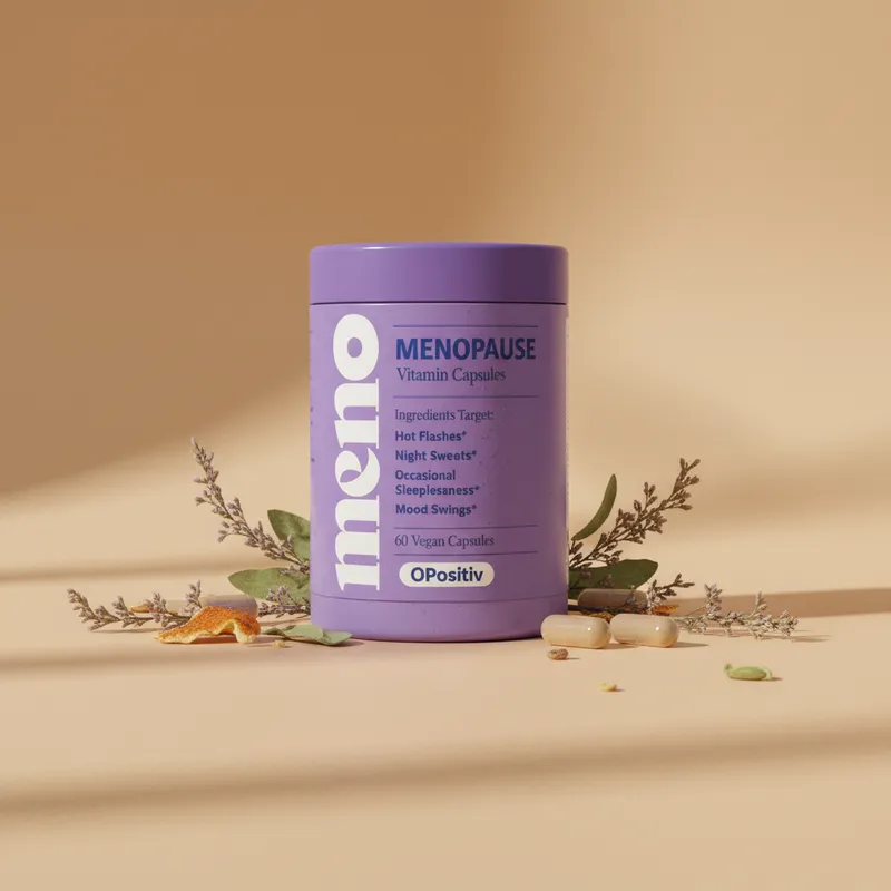 Cápsulas para la menopausia con sus ingredientes naturales alrededor