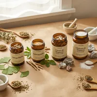 Combo de ginkgo y ashwagandha con sus ingredientes naturales alrededor